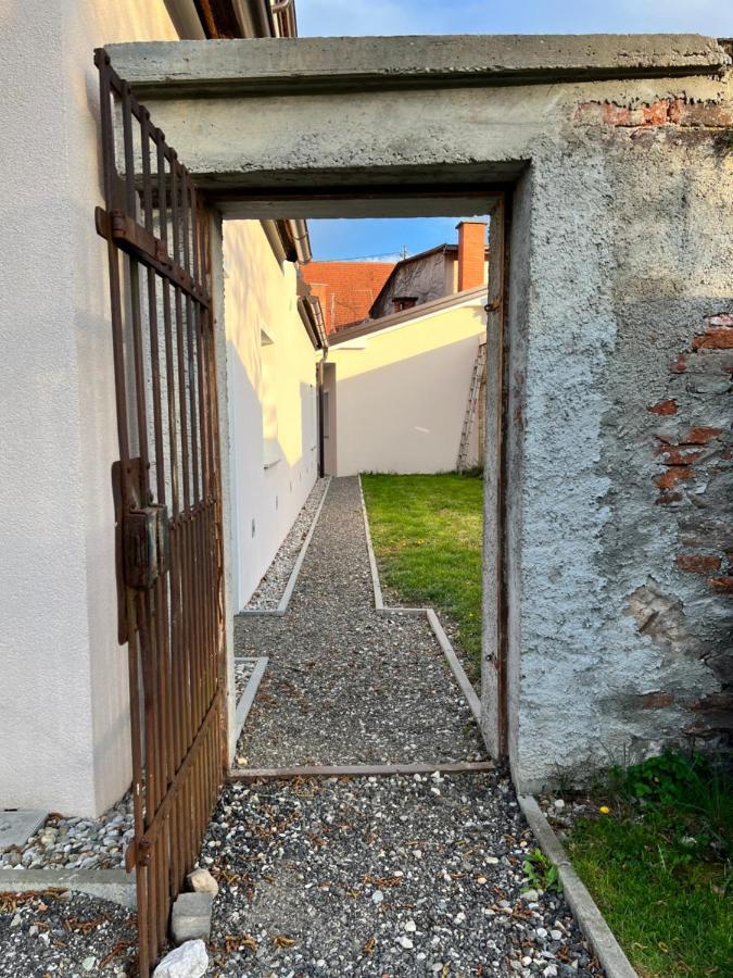 Appartement Om Yoga Center à Slovenska Bistrica Extérieur photo